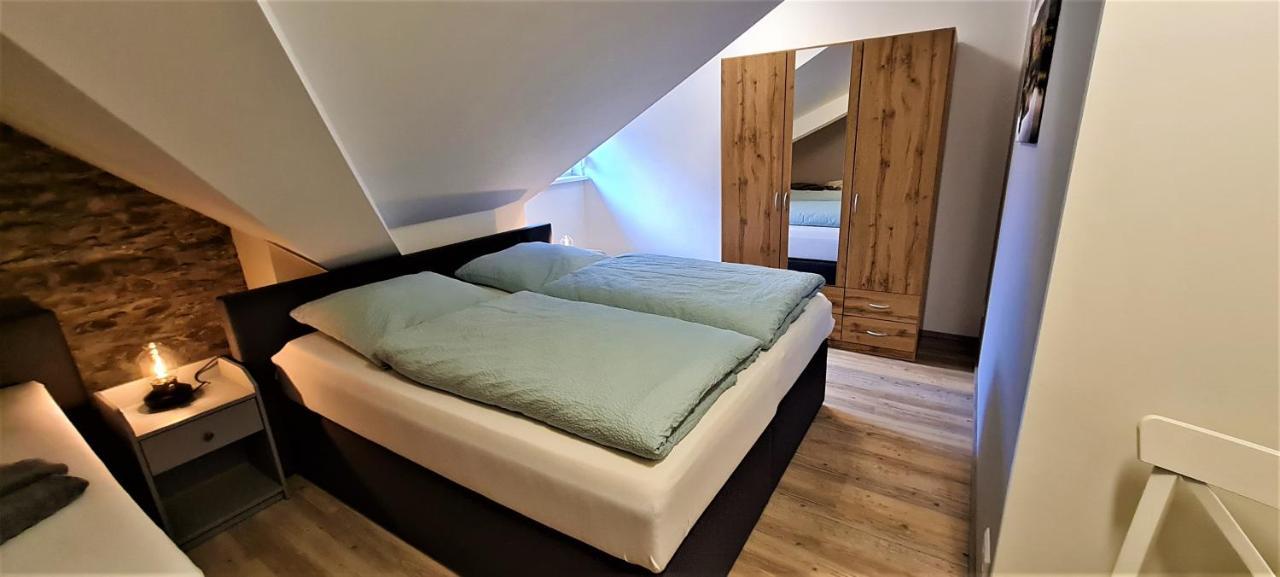 Ferienwohnung Am Fluss Klotten Dış mekan fotoğraf